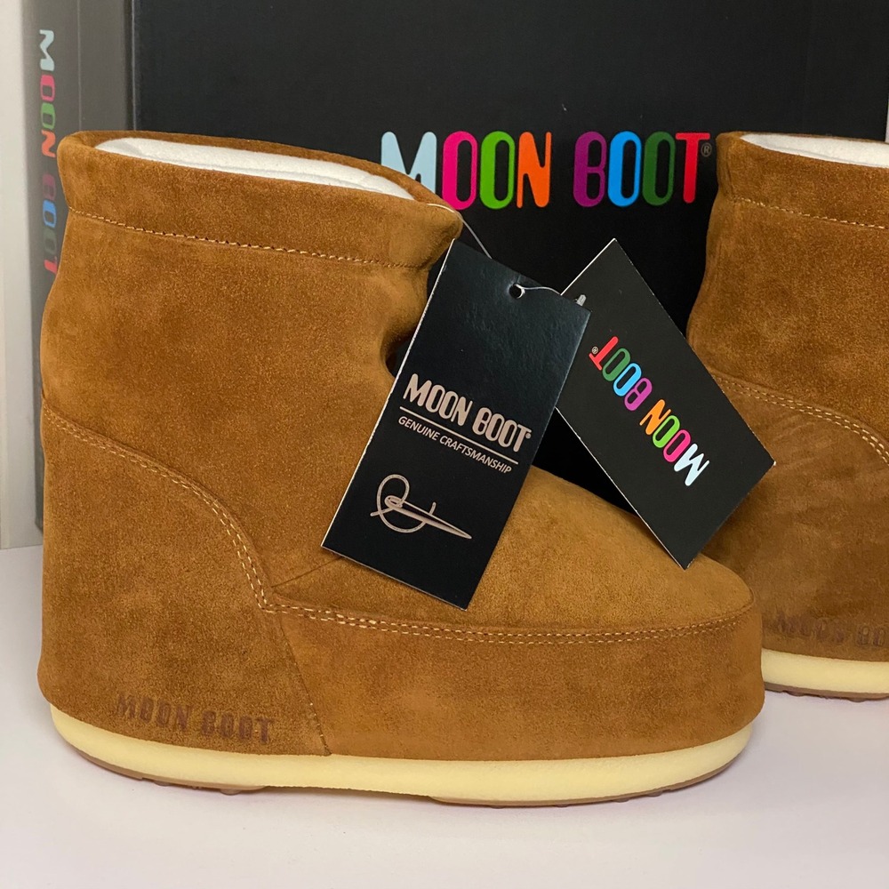 NIB MOON BOOTS Made in Europe No Lace Short Icon Bootie Genuine Tan Brown Suede